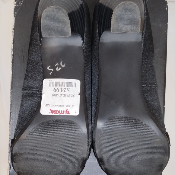 JELLYPOP SATIN FORMAL BLACK HEEL LOW PUMPS  YOUNG ADULT SIZE 9M/HEEL HEIGHT 3.5 - Picture 8 of 8